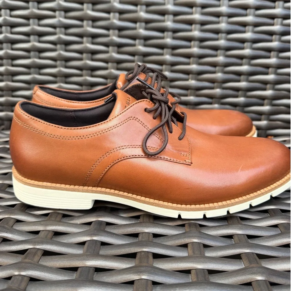 Cole Haan Mens FlexGrand 360 Tan Leather Plain Toe Derby Shoes Size 10M New